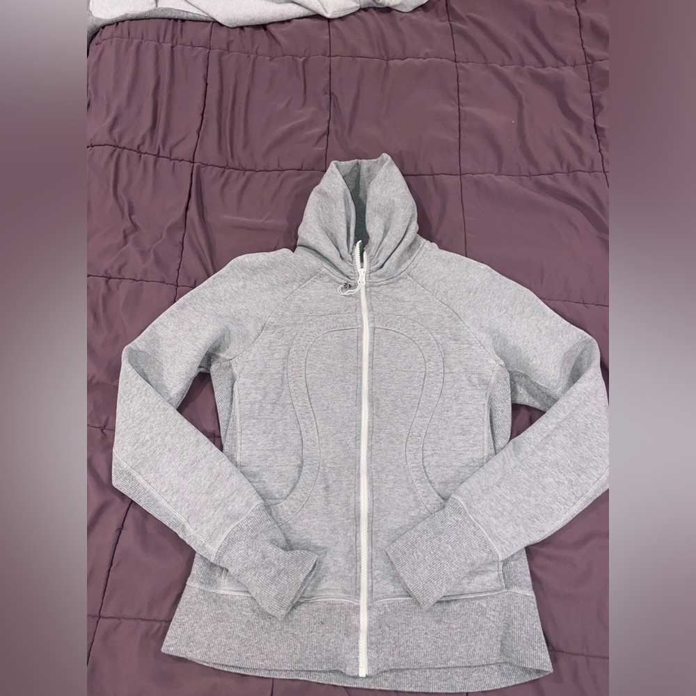 lululemon athletica Light Gray Women's Size 8